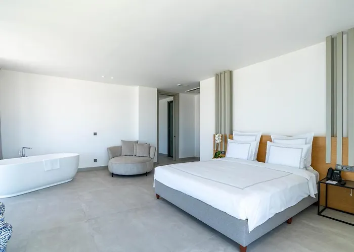 Akana Loft 4*