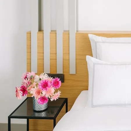 Akana Loft *
