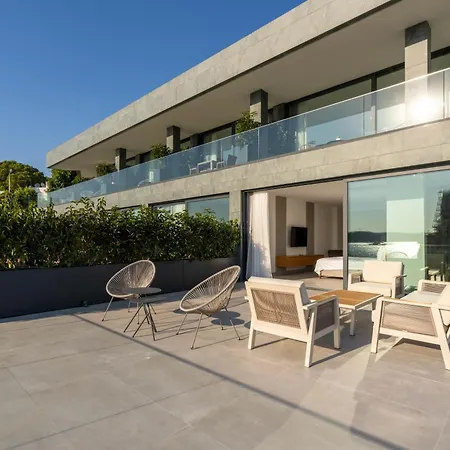 Aparthotel Akana Loft *