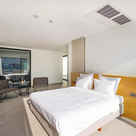 Akana Loft