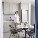 Akana Loft Aparthotel