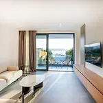 Aparthotel Akana Loft 4*