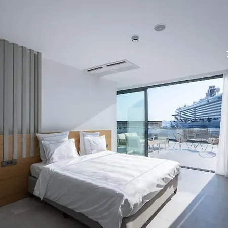 Akana Loft 아파트호텔 4*